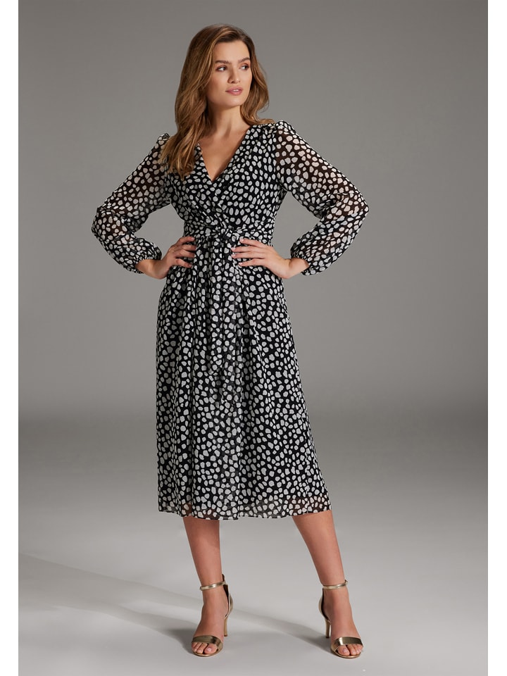 SWING Sukienka w kolorze czarnym rozmiar: 38