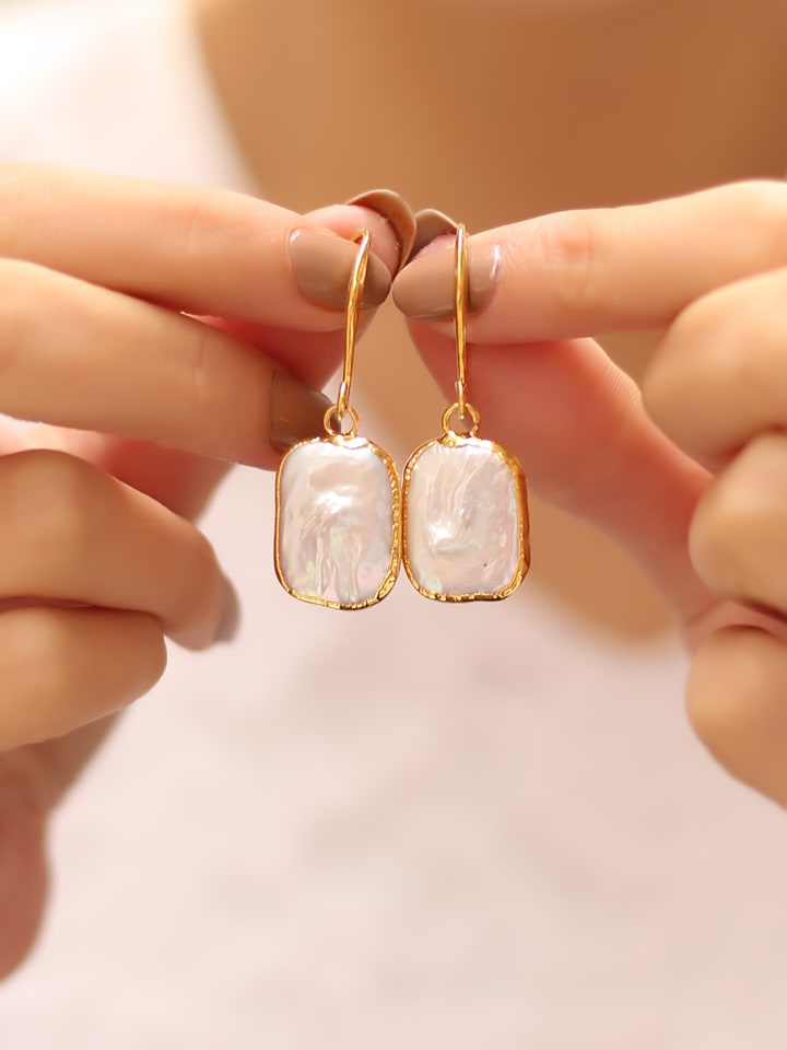 L'Atelier de Gaia Pozłacane kolczyki-kreole z perłami rozmiar: onesize