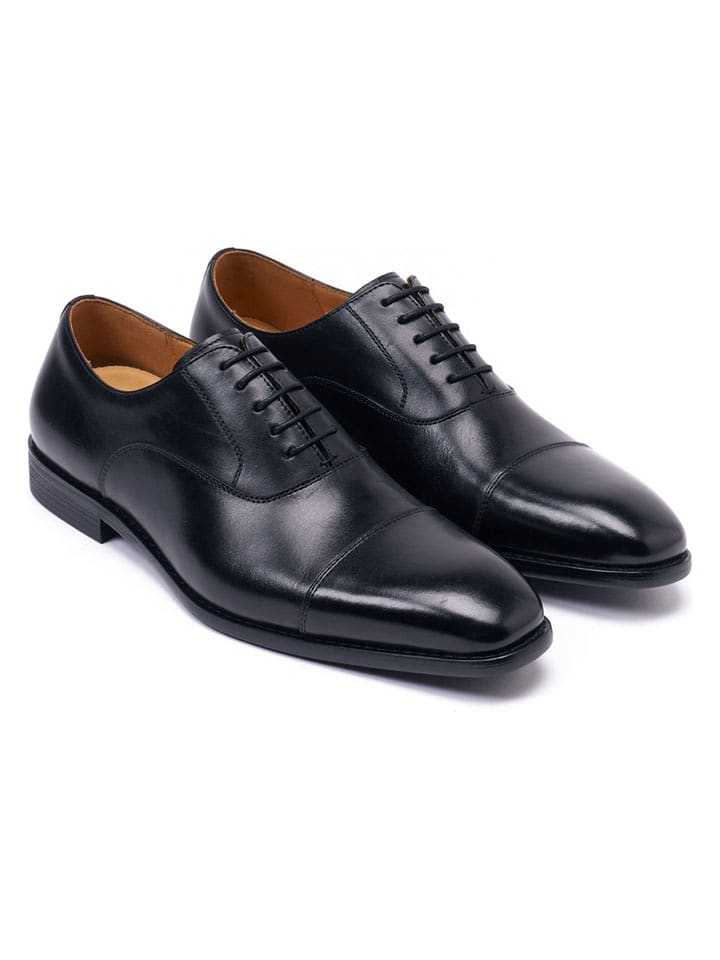 British Passport Skórzane trzewiki w kolorze czarnym rozmiar: 42