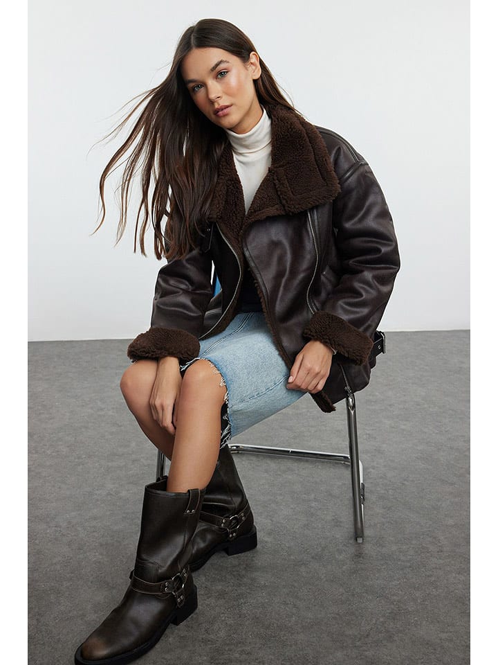 trendyol Kurtka zimowa w kolorze brązowym rozmiar: M