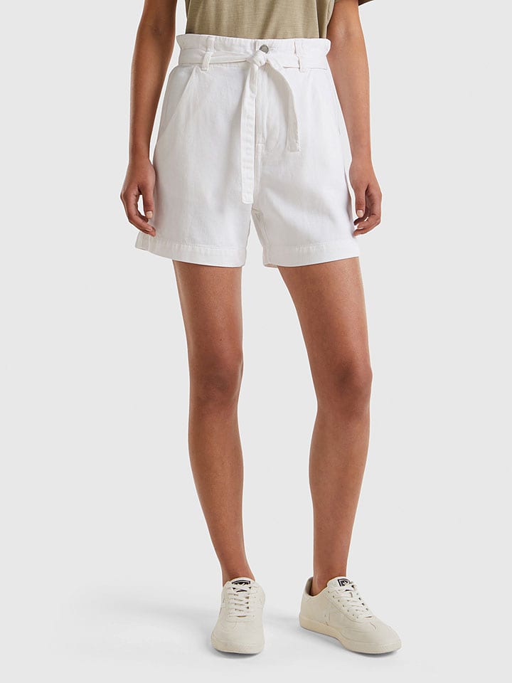 Benetton Szorty dżinsowe w kolorze białym rozmiar: 36