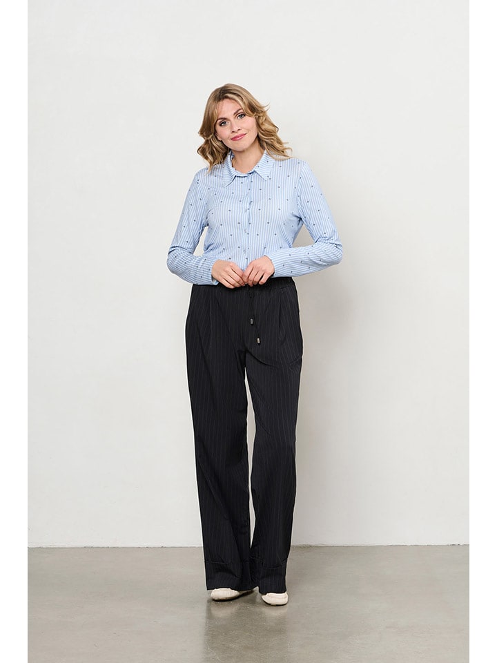 &Co Woman Koszula "Lotte" w kolorze błękitnym rozmiar: 3XL