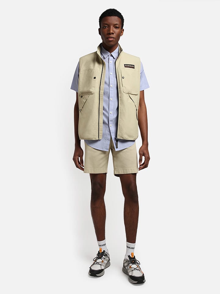 Napapijri Bermudy "Chabod" w kolorze kremowym rozmiar: W36