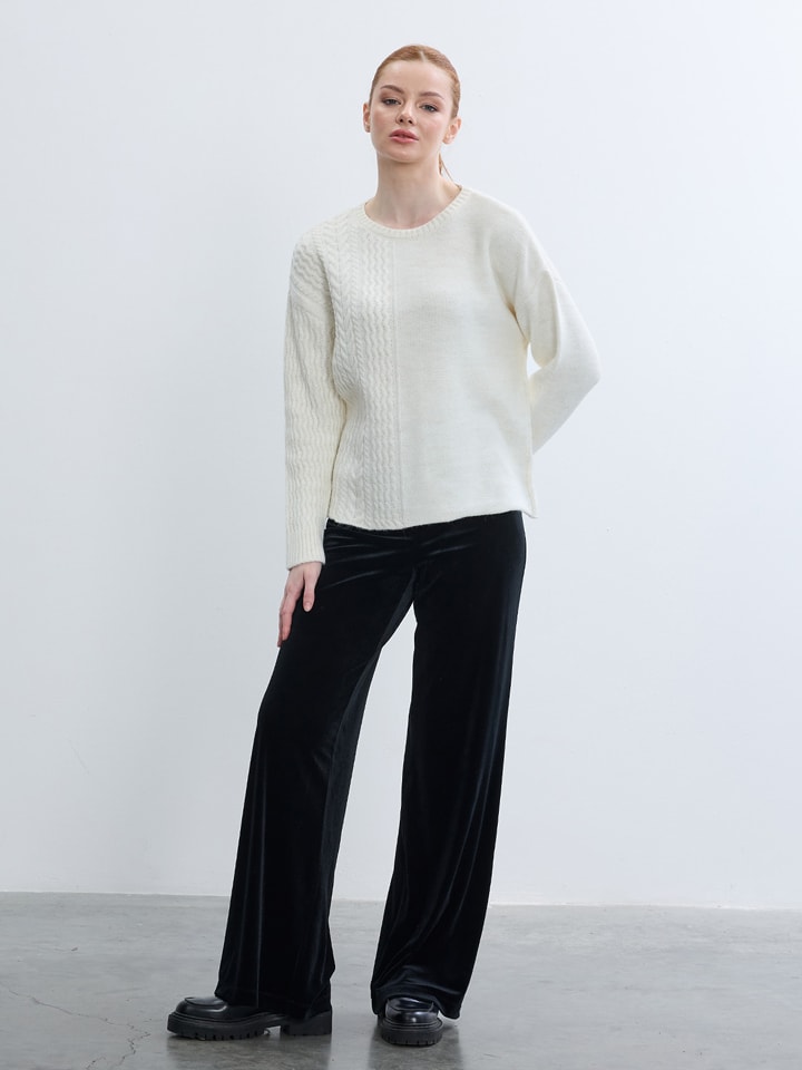 BGN Sweter w kolorze białym rozmiar: 34