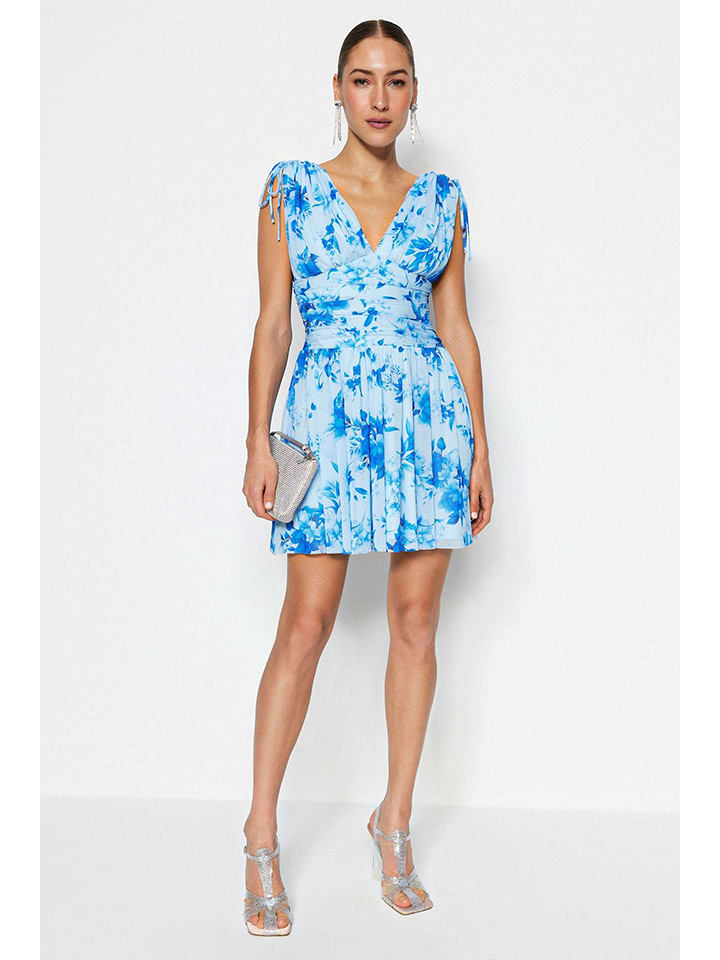 trendyol Sukienka w kolorze błękitnym rozmiar: 34