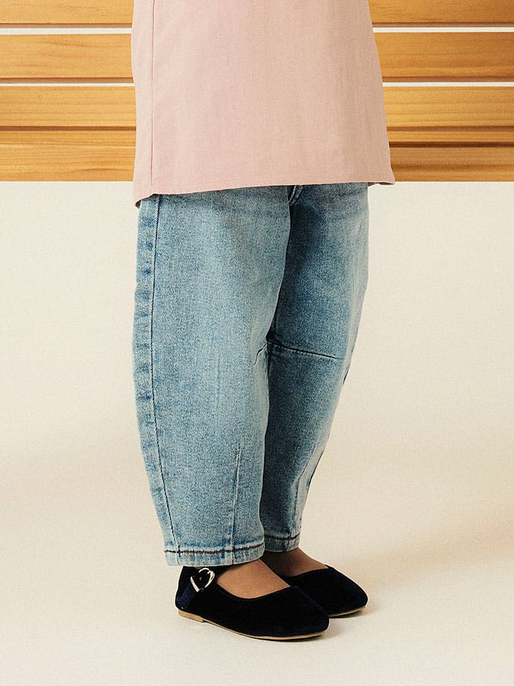 name it Dżinsy "Balloon" - Mom fit - w kolorze niebieskim rozmiar: 122