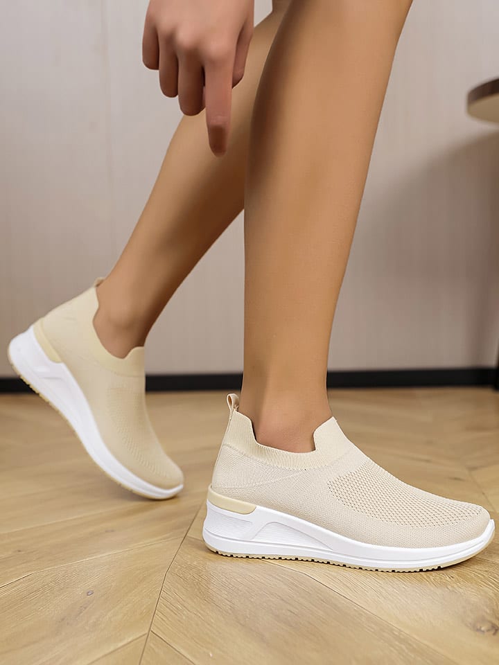 Sixth Sens Slippersy w kolorze beżowym rozmiar: 39