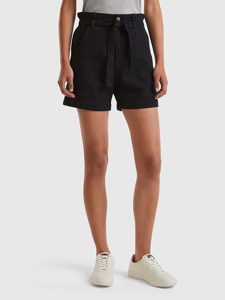 Benetton Szorty dżinsowe w kolorze czarnym rozmiar: 36