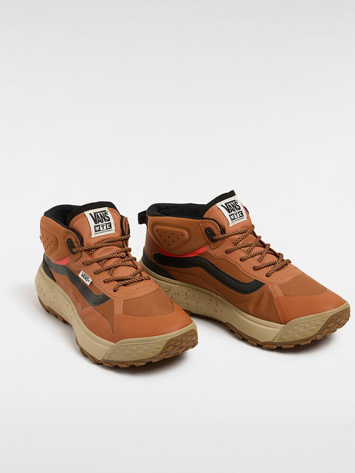 Vans Sneakersy "Crosspath Mid" w kolorze musztardowym rozmiar: 42