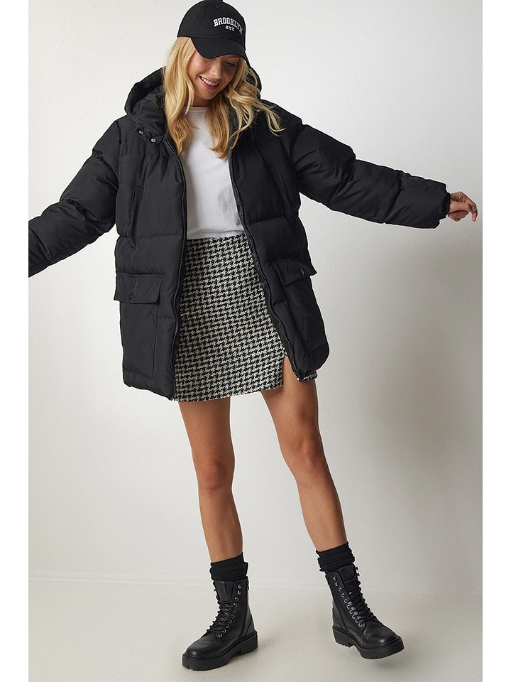 Happiness Istanbul Kurtka zimowa w kolorze czarnym rozmiar: 40