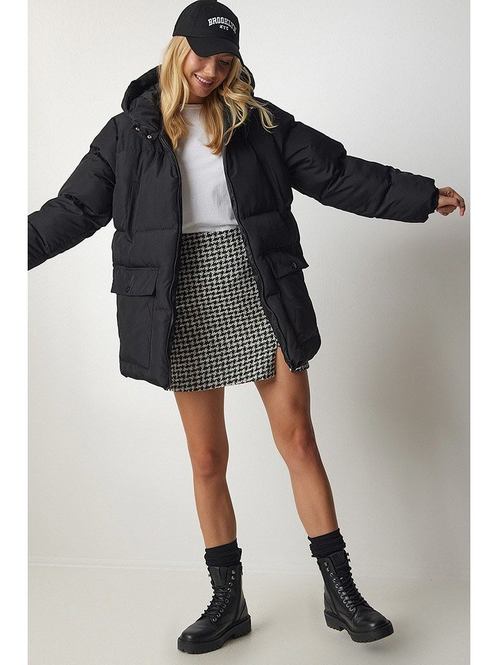 Happiness Istanbul Kurtka zimowa w kolorze czarnym rozmiar: 40