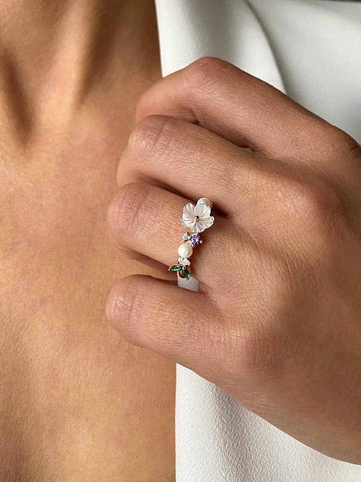 Les Petites Précieuses Pozłacany pierścionek z masą perłową i cyrkoniami rozmiar: 60