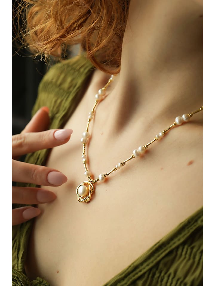 Pierres delicates Naszyjnik w kolorze białym z perłami i zawieszką - dł. 50 cm rozmiar: onesize