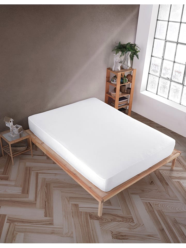 Elizabed Prześcieradło w kolorze białym na gumce rozmiar: 90x190 cm