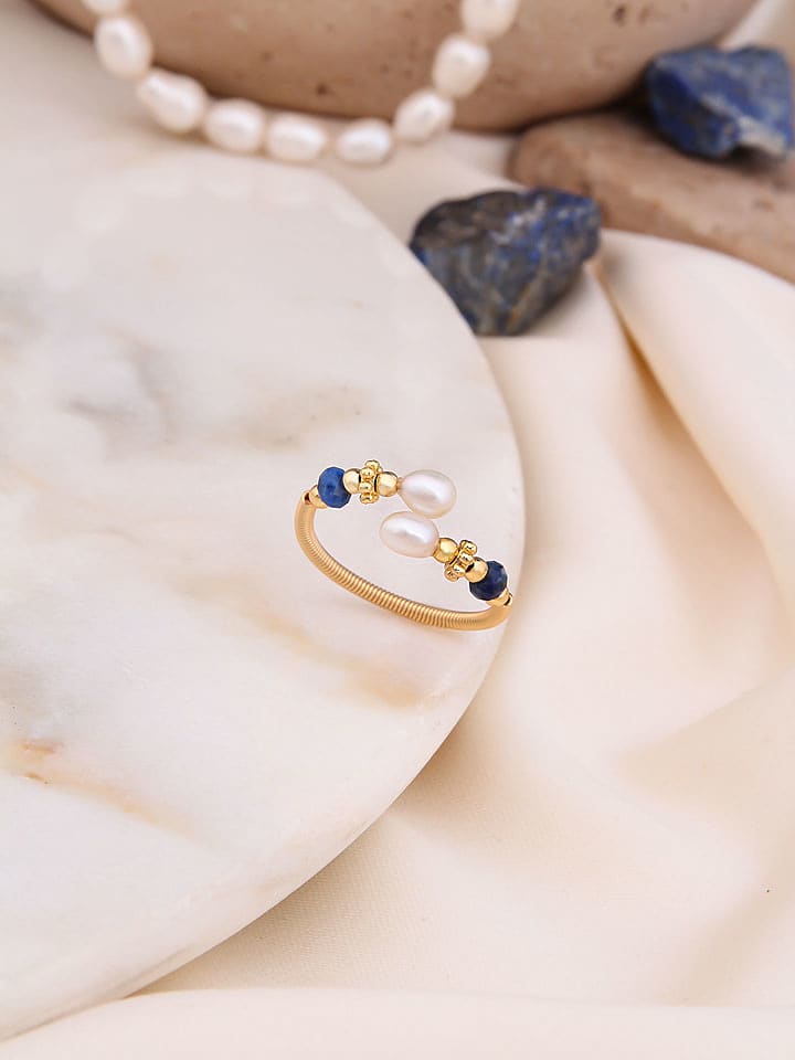 Pierres de Jade Pozłacany pierścionek z perłą i kryształami rozmiar: onesize