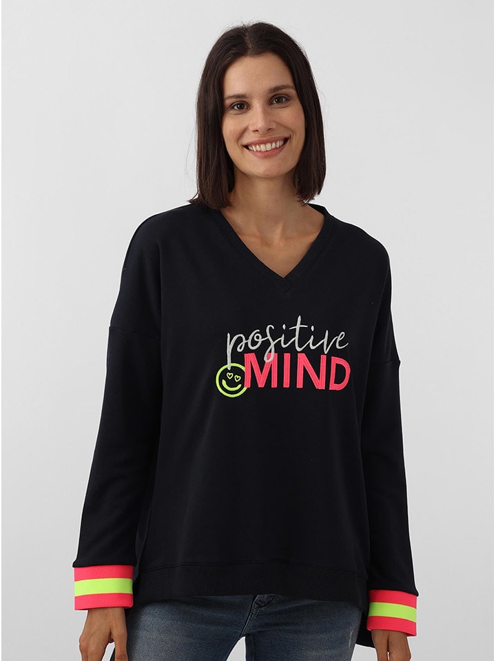 Zwillingsherz Bluza "Talisa" w kolorze czarnym rozmiar: S/M