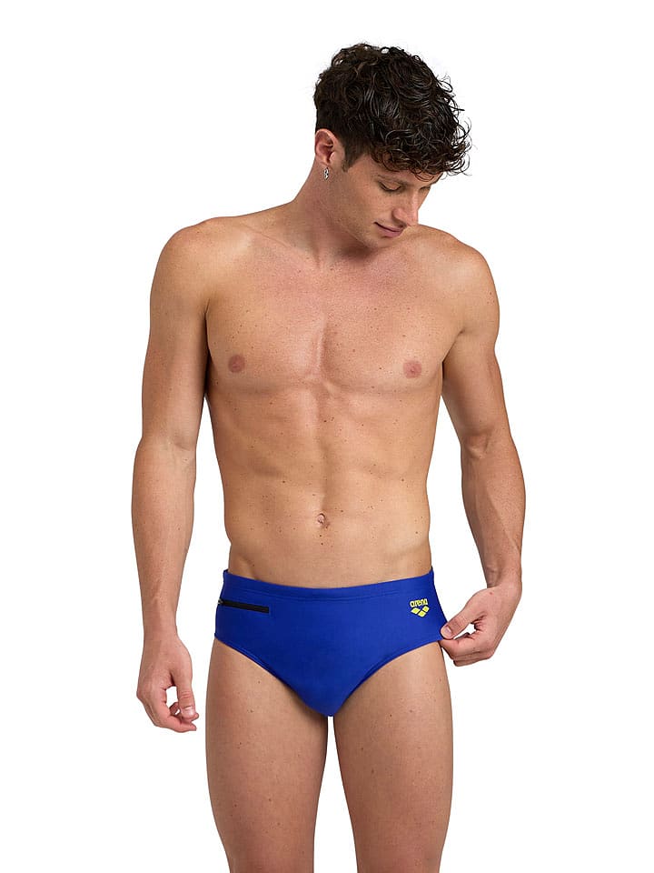 Arena Kąpielówki w kolorze niebieskim rozmiar: 7