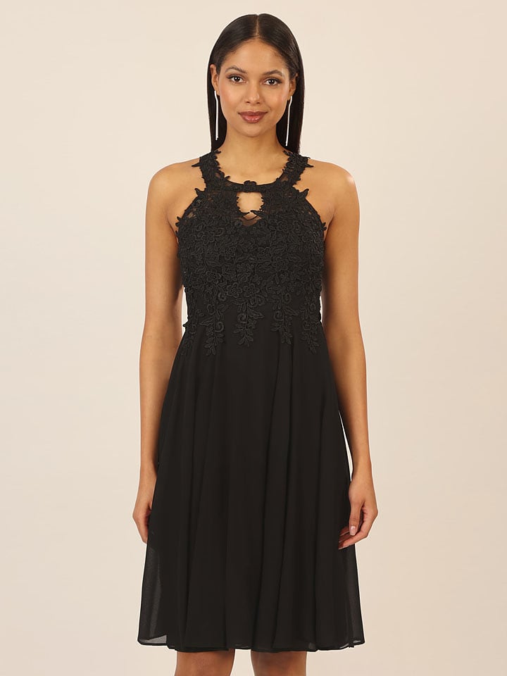 APART Sukienka w kolorze czarnym rozmiar: 42