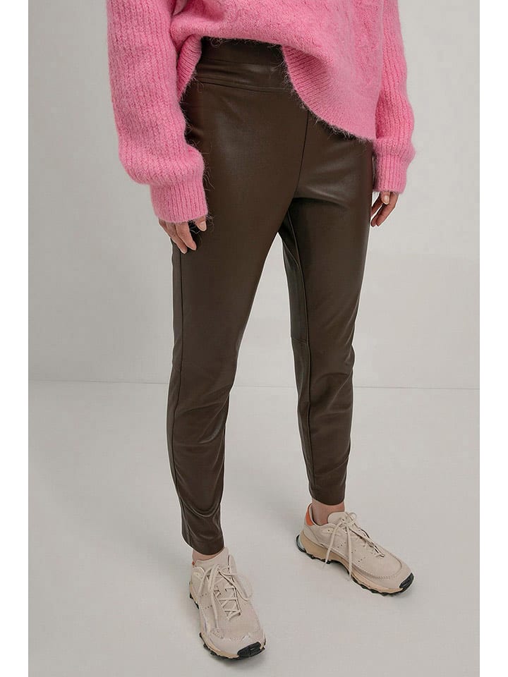 Josephine & Co Spodnie "Stijn" w kolorze ciemnobrązowym rozmiar: 36