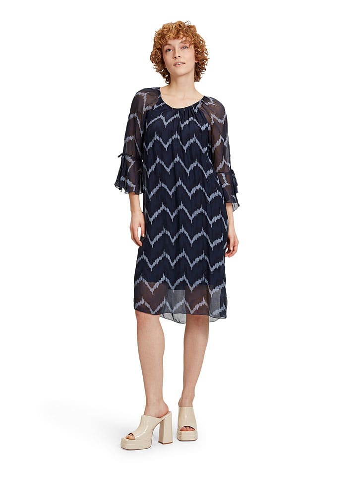 CARTOON Sukienka w kolorze granatowym rozmiar: 36