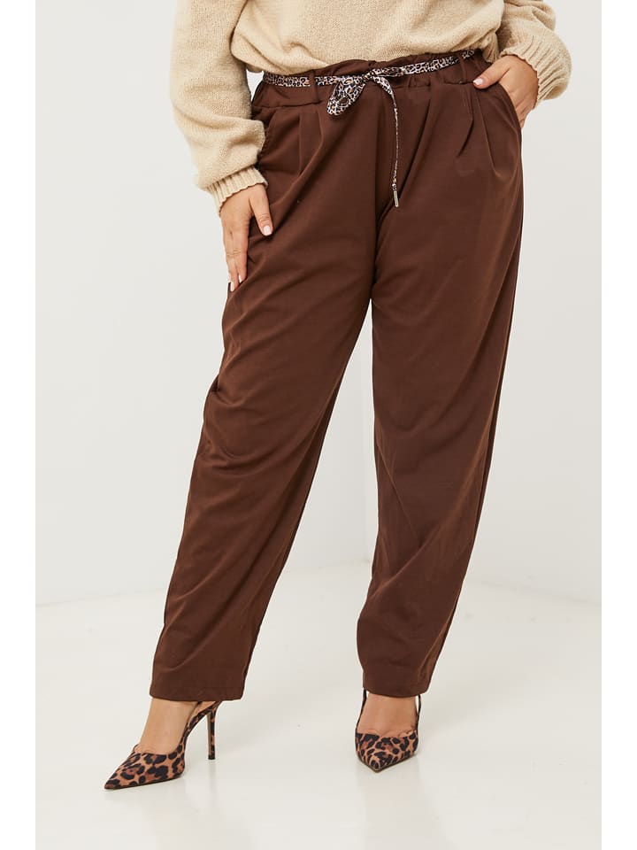 Curvy Lady Spodnie w kolorze brązowym rozmiar: 48/50