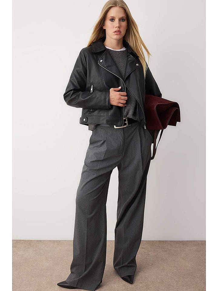 trendyol Kurtka w kolorze czarnym ze skóry syntetycznej rozmiar: M