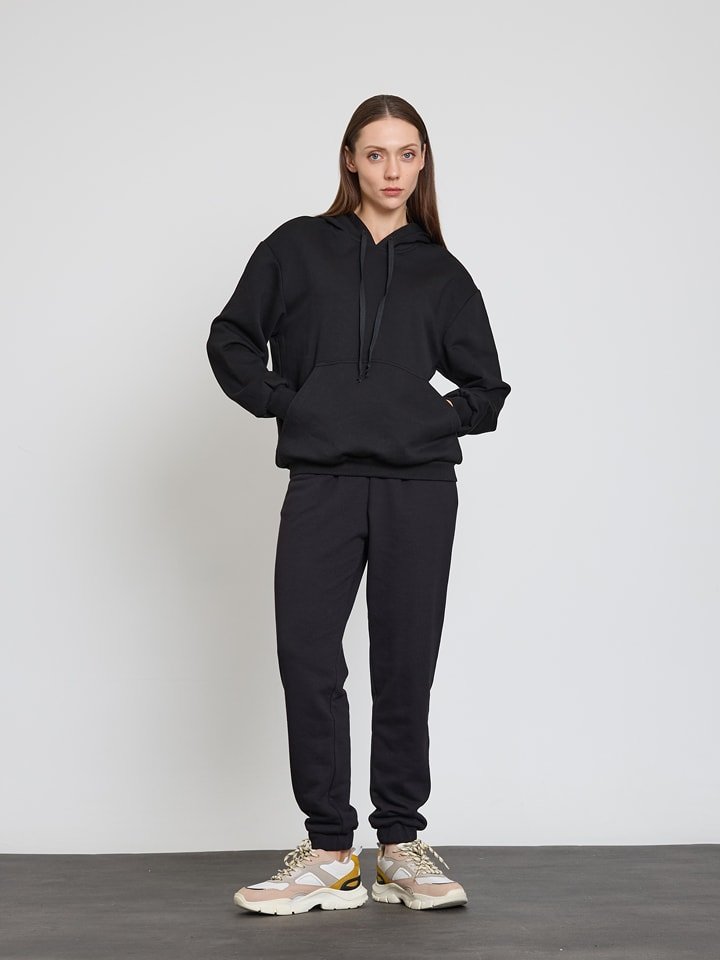 BGN Spodnie dresowe w kolorze czarnym rozmiar: 38