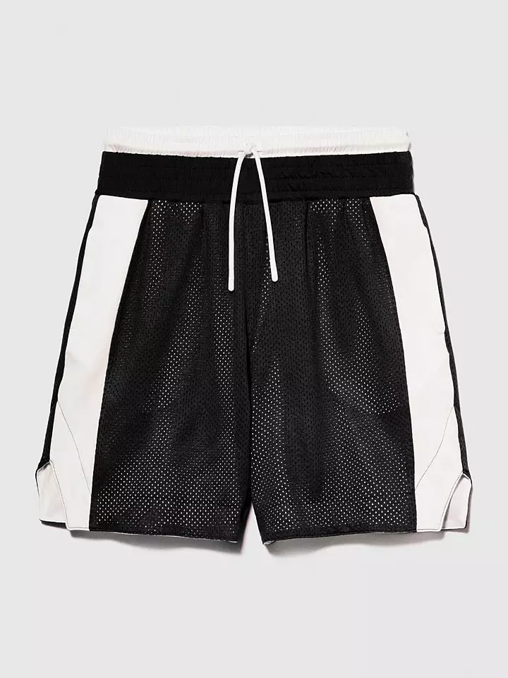 Sisley Bermudy w kolorze czarnym rozmiar: 160