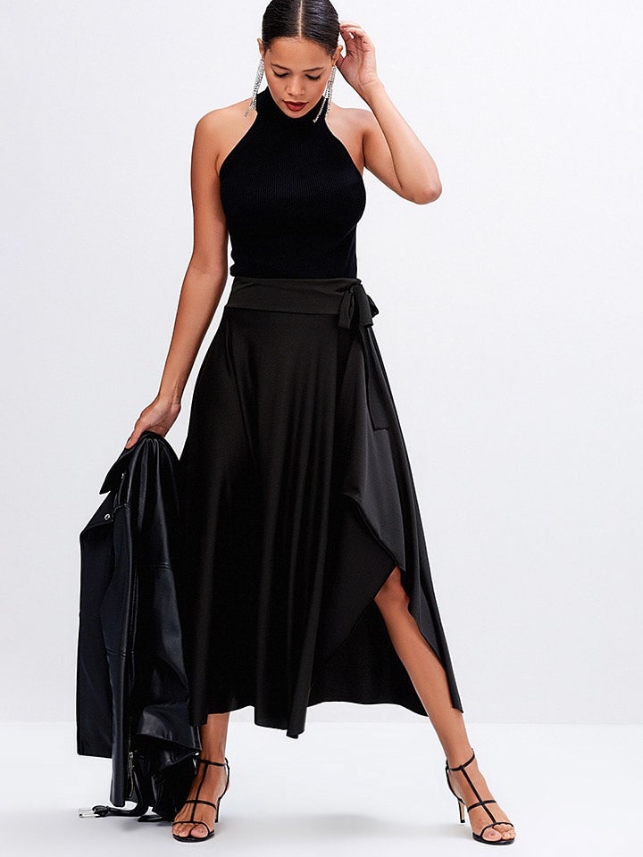 Milan Kiss Sukienka w kolorze czarnym rozmiar: S