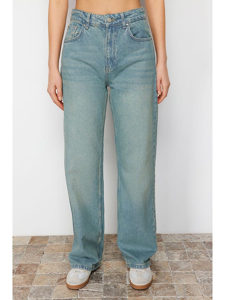 trendyol Dżinsy - Mom fit - w kolorze błękitnym rozmiar: 34