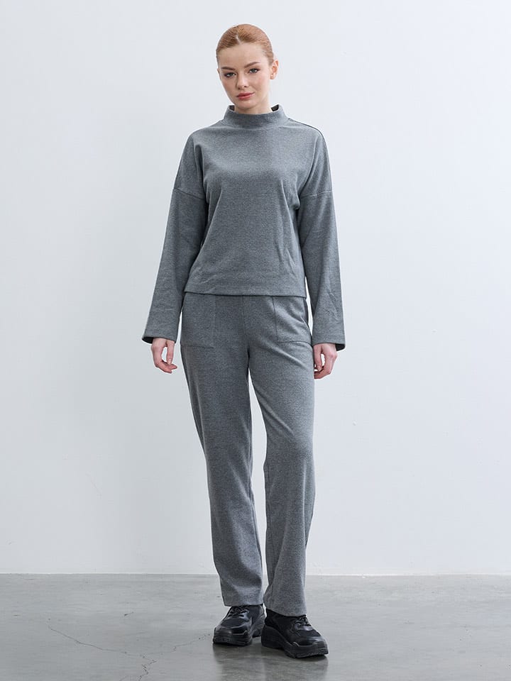 BGN Spodnie w kolorze szarym rozmiar: 40