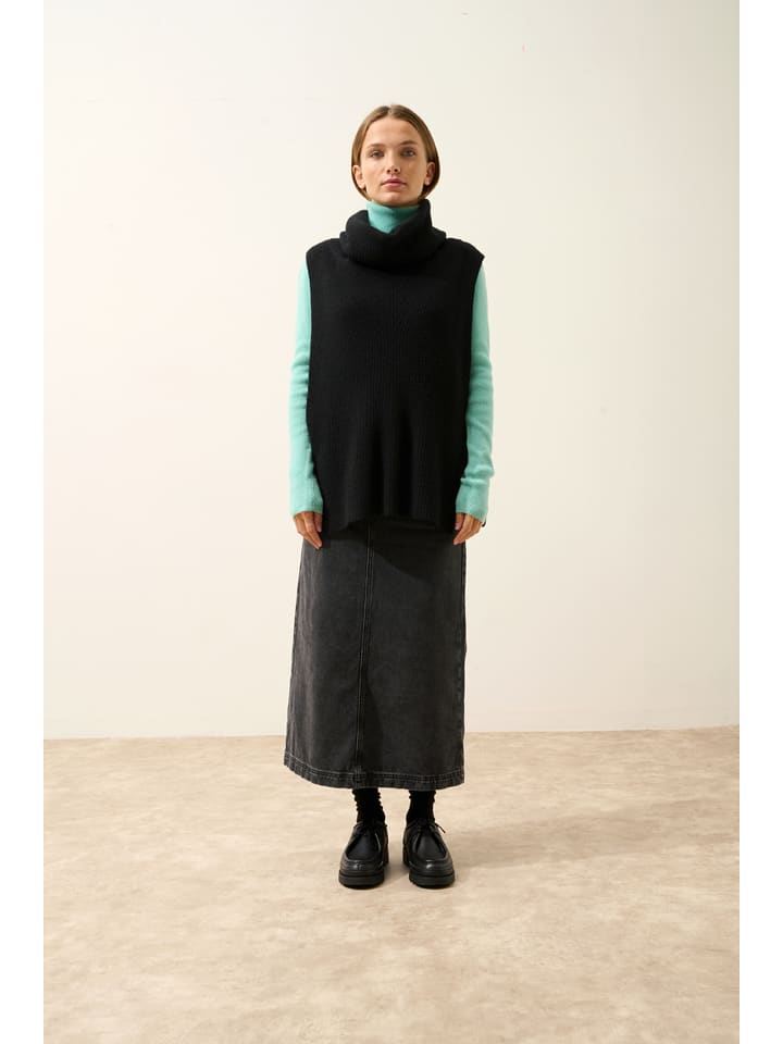 Just Cashmere Kaszmirowy bezrękawnik "Lou" w kolorze czarnym rozmiar: S/M