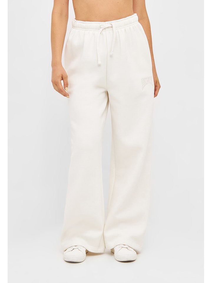 Bench Spodnie dresowe "Aquaila" w kolorze białym rozmiar: 40