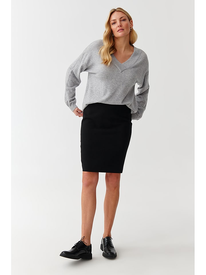 TATUUM Spódnica w kolorze czarnym rozmiar: 38