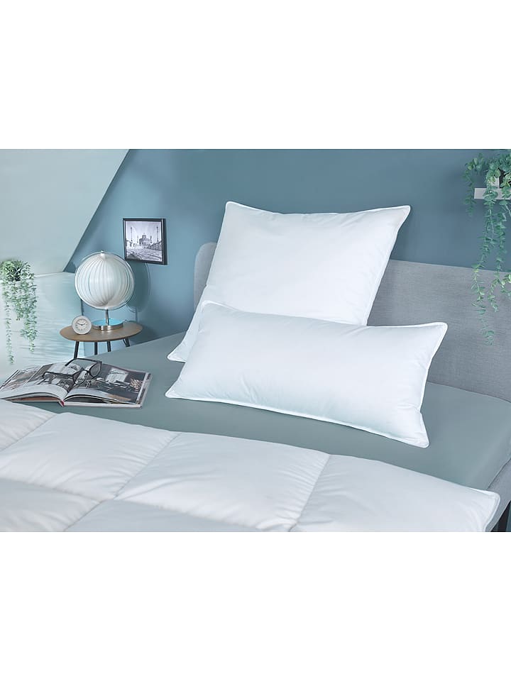 Häussling Bettwaren Trójkomorowa poduszka "Home" w kolorze białym rozmiar: 80x80 cm