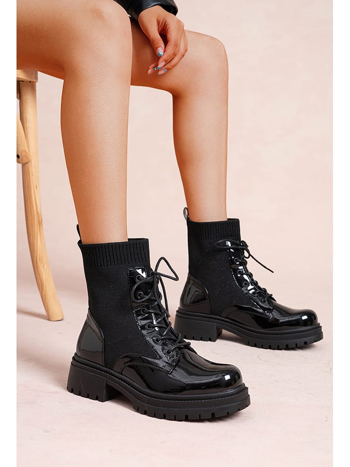 Foreverfolie Botki w kolorze czarnym rozmiar: 39