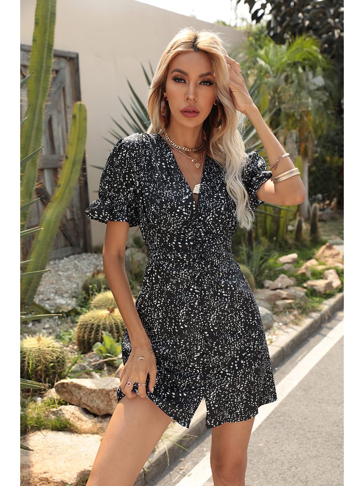 Coconut Sunwear Sukienka w kolorze czarnym rozmiar: S