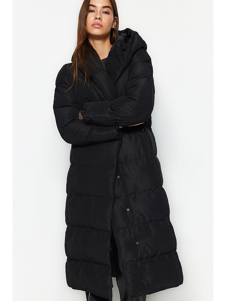 trendyol Płaszcz zimowy w kolorze czarnym rozmiar: S