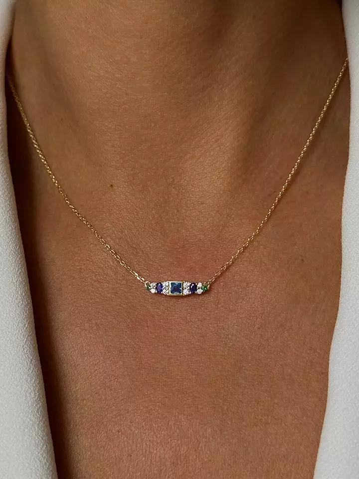 Les Petites Précieuses Pozłacany naszyjnik z cyrkoniami - dł. 40 cm rozmiar: onesize