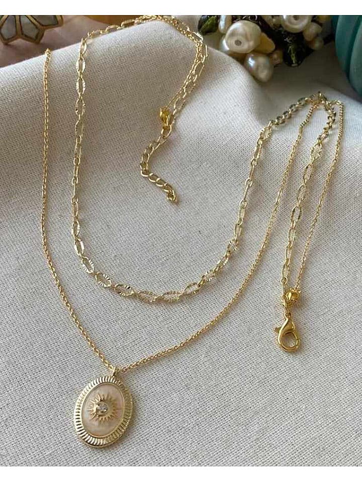 Luseera Pozłacany naszyjnik z zawieszką - dł. 55 cm rozmiar: onesize