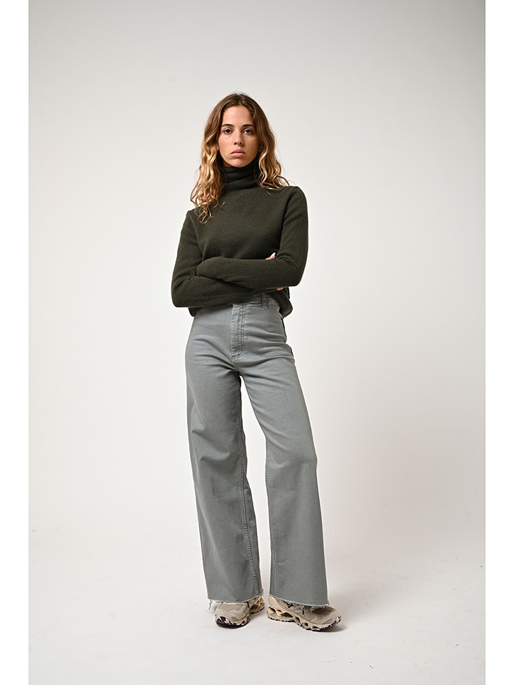 AUTHENTIC CASHMERE Kaszmirowy golf "Bise" w kolorze khaki rozmiar: XL