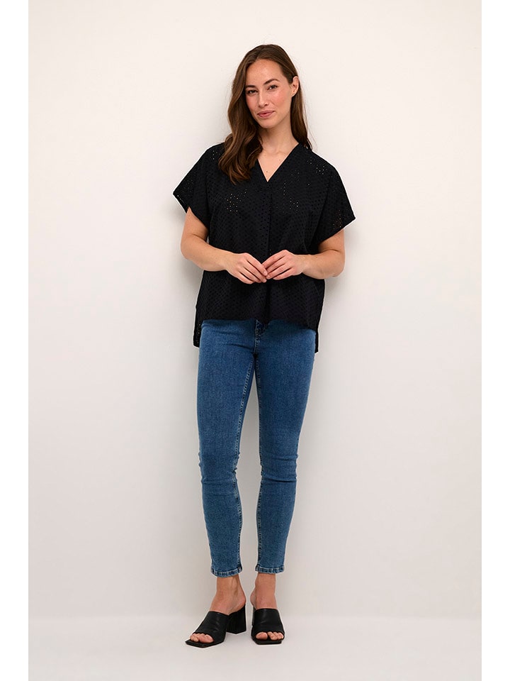 CULTURE Bluzka "Camille" w kolorze czarnym rozmiar: L/XL