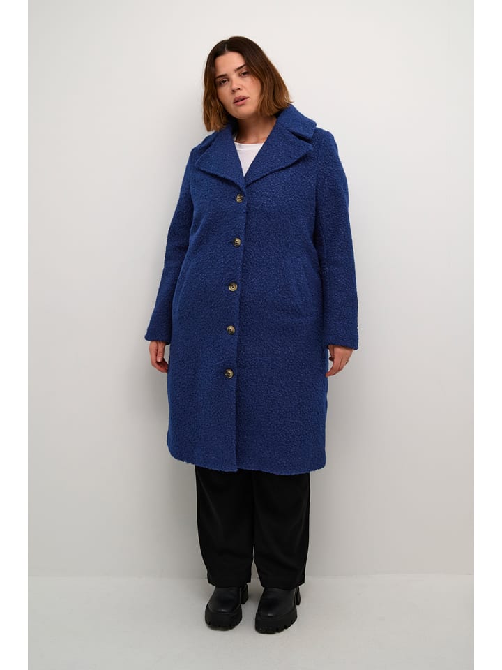 KAFFE curve Płaszcz przejściowy w kolorze niebieskim rozmiar: 52