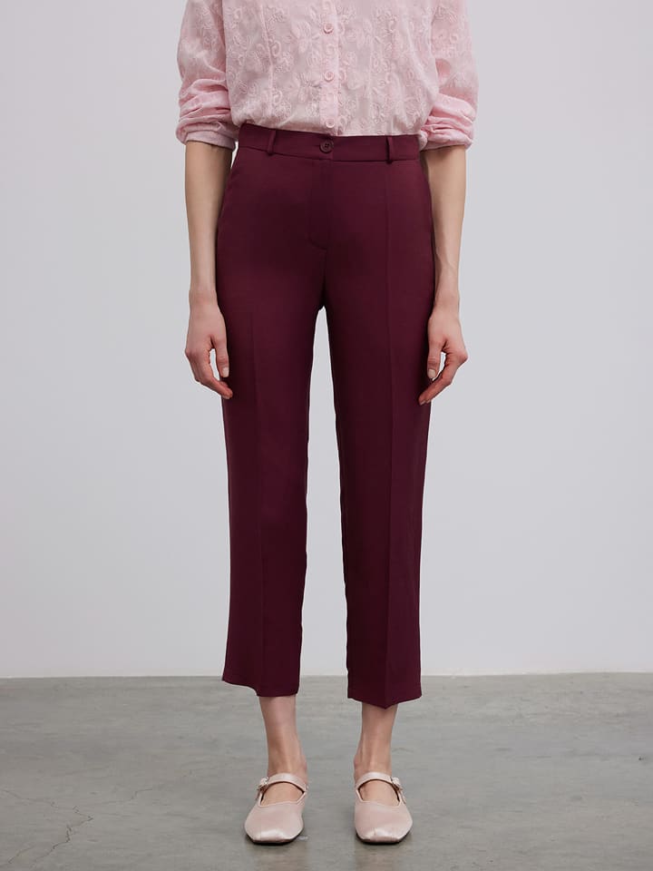 BGN Spodnie w kolorze bordowym rozmiar: 40