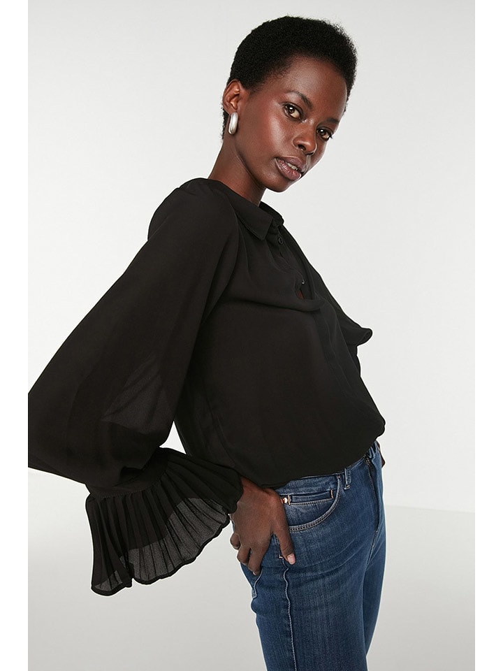 trendyol Bluzka w kolorze czarnym rozmiar: 40