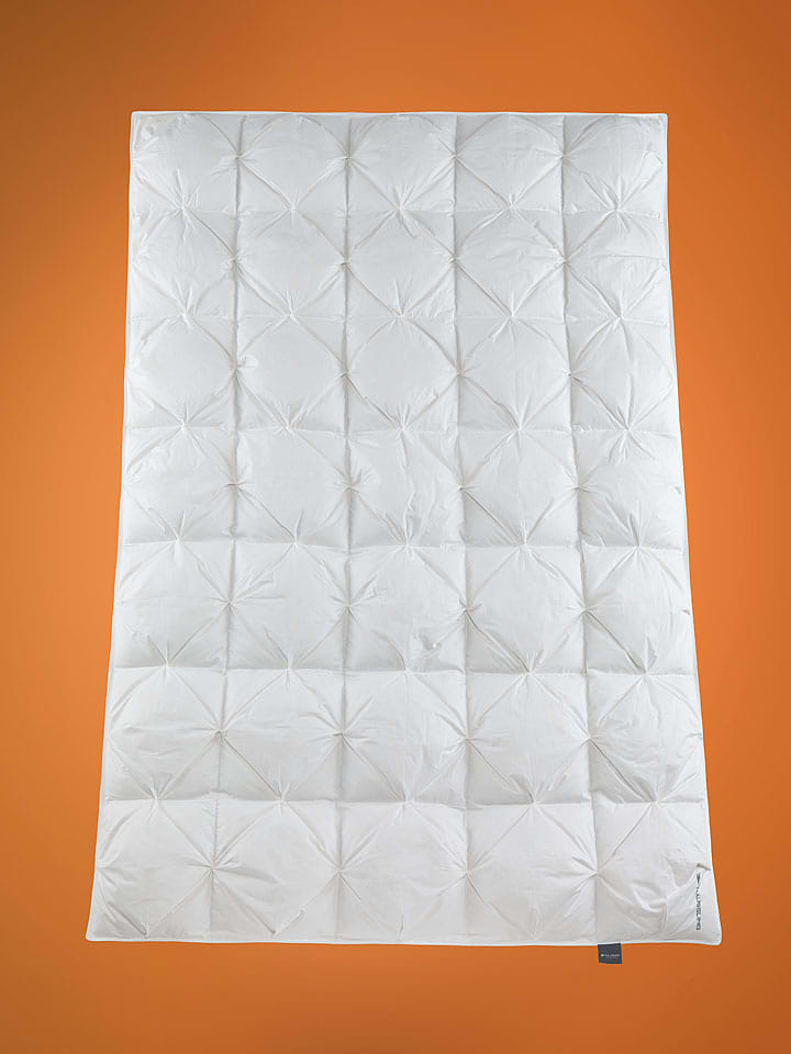 Häussling Bettwaren Całoroczna kołdra puchowa "Hygge" w kolorze białym rozmiar: 155x220 cm