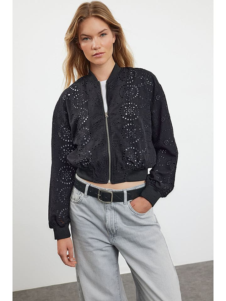 trendyol Kurtka w kolorze czarnym rozmiar: M