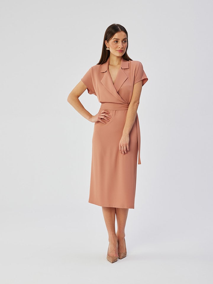 Stylove Sukienka w kolorze beżowym rozmiar: XL