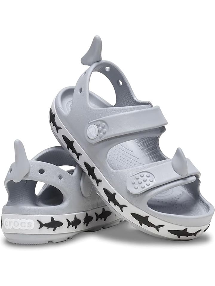 Crocs Sandały "Cruiser Shark" w kolorze szarym rozmiar: 19/20