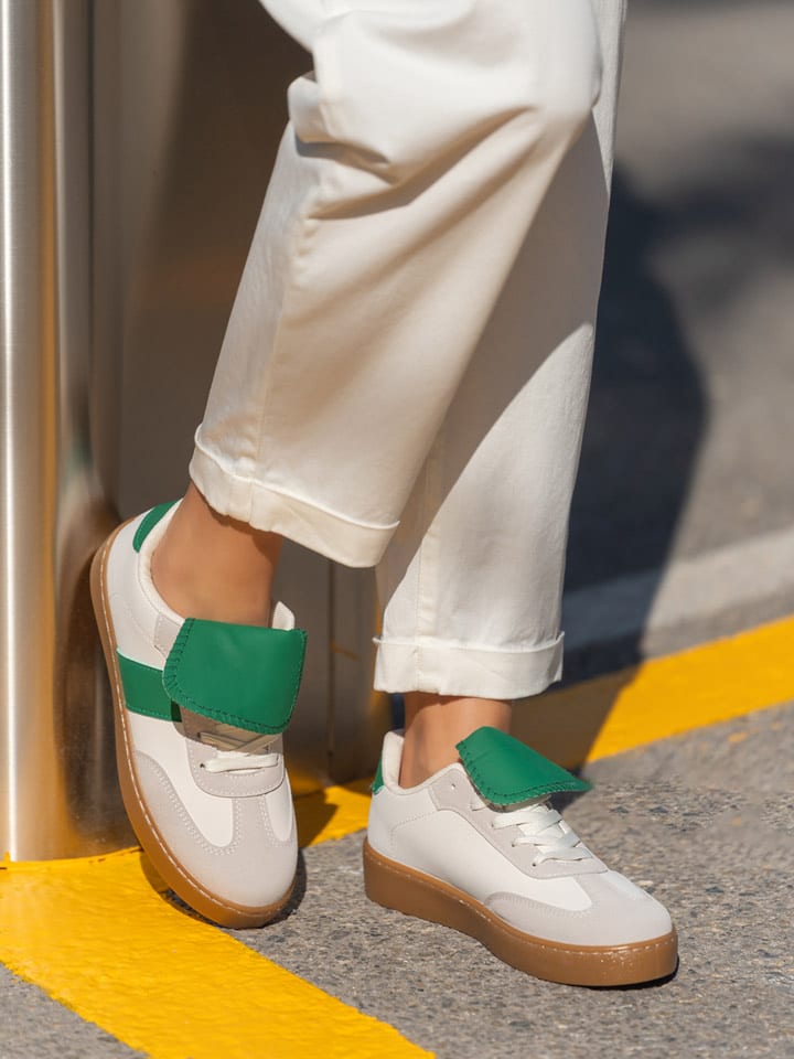 Bellucci Sneakersy w kolorze kremowo-zielono-beżowym rozmiar: 41